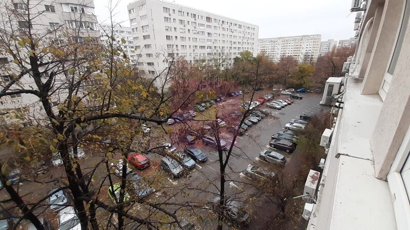 Garsoniera la Metrou Dristor | Bloc anvelopat | Mobilata