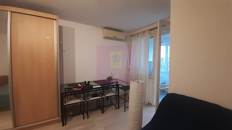Garsoniera la Metrou Dristor | Bloc anvelopat | Mobilata